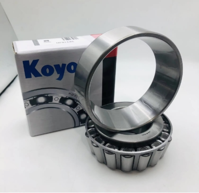 What are the benefits of using self-aligning 6219RU bearings?